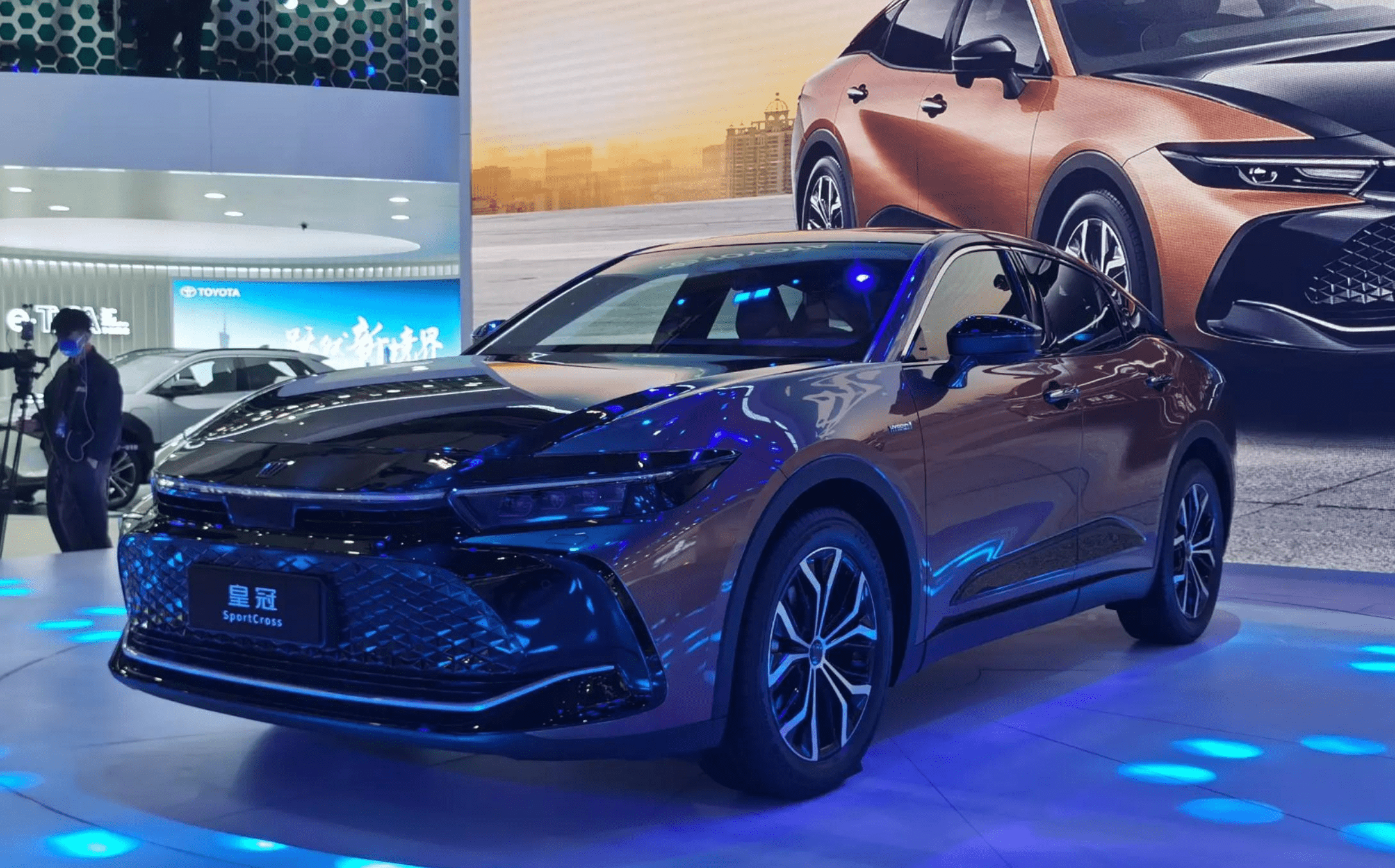 皇冠信用盘在线注册_36.90万起售皇冠信用盘在线注册,丰田皇冠SportCross来了,广州车展开启预售