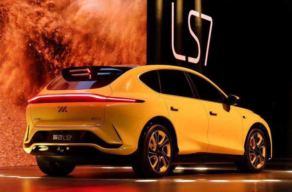 皇冠信用盘登2_理想L7、全新皇冠等皇冠信用盘登2,2月重磅上市新车推荐,均价30万以上!