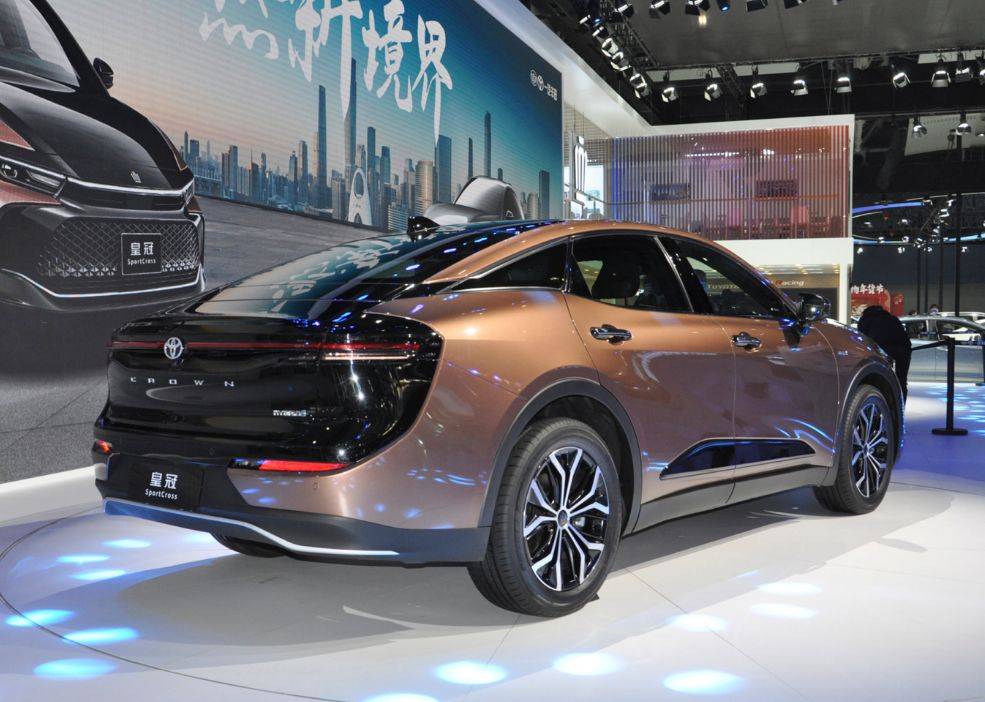 皇冠信用盘登2_理想L7、全新皇冠等皇冠信用盘登2,2月重磅上市新车推荐,均价30万以上!