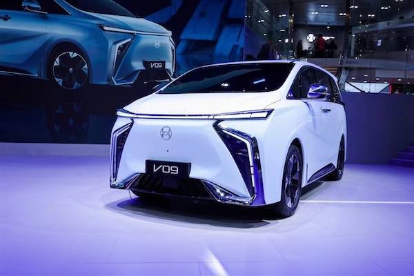 皇冠足球平台代理_今年最后一个A级车展皇冠足球平台代理,都有哪些新车可看?|第一财经汽车日评