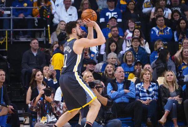 欧洲杯买球加时赛算不算_考辛斯头球摆渡帮助汤普森命中中投欧洲杯买球加时赛算不算,这球算不算助攻?