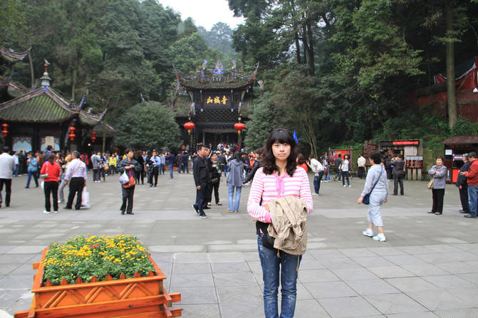 如何找当地皇冠代理_四川旅游攻略:如何规划四川最佳旅行路线?找当地私人地陪导游解决如何找当地皇冠代理!