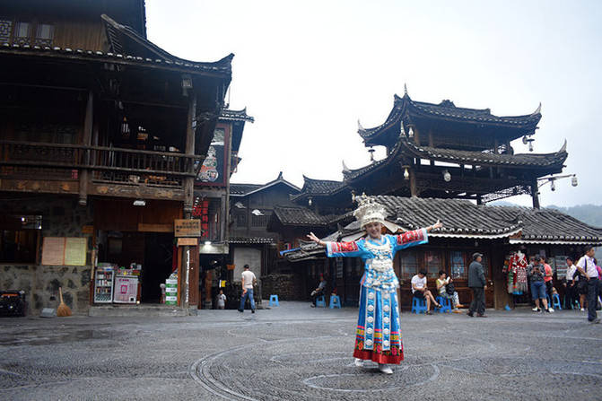 如何找当地皇冠代理_贵州旅游攻略:如何规划贵州最佳旅行路线?找当地私人地陪导游解决如何找当地皇冠代理!