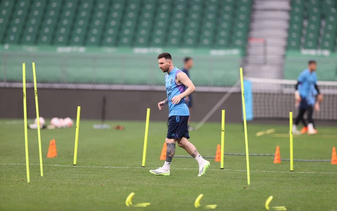 好世界杯足球赛2023时间_梅西:距离下届世界杯还有很长时间好世界杯足球赛2023时间,希望保持好状态