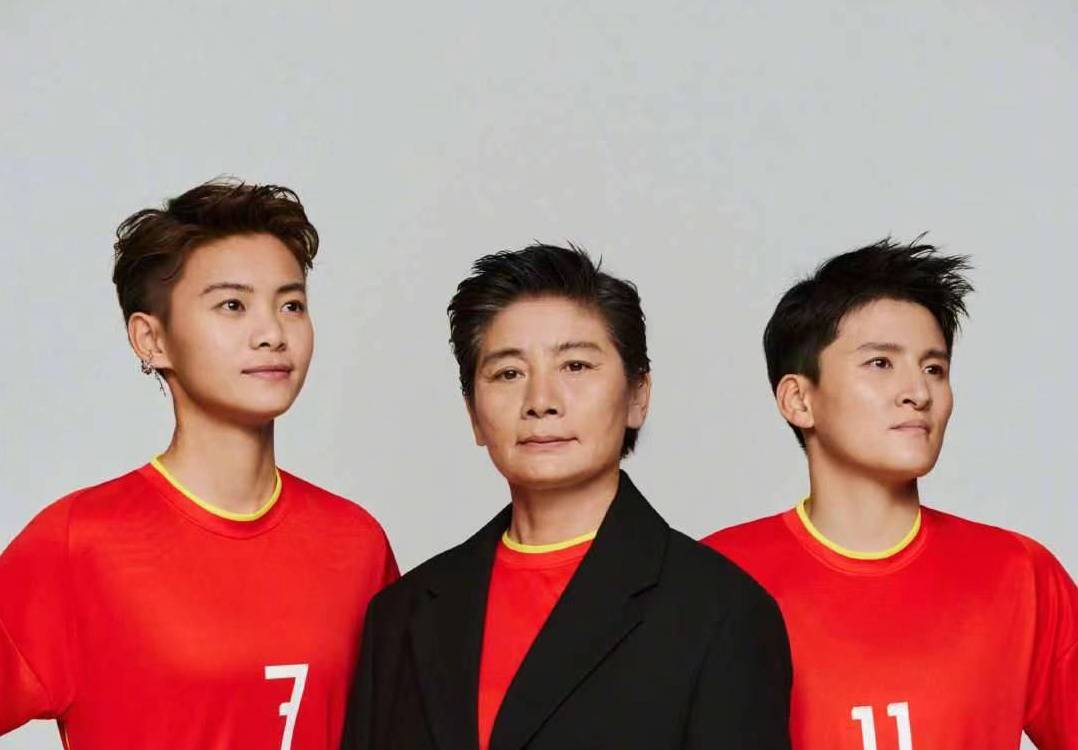 世界杯女子足球赛直播_CCTV5直播中国女足世界杯首秀+足球之夜+奥运冠军出战世界杯女子足球赛直播,APP转中超