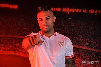 塞维利亚足球直播_足球直播:塞维利亚冬窗想跟马里亚诺解约塞维利亚足球直播,球员决定留下