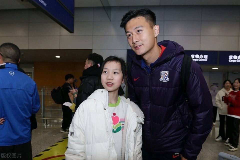 皇冠足球注册_上海申花足球俱乐部注册资本大增皇冠足球注册,新赛季引援实力显著提升