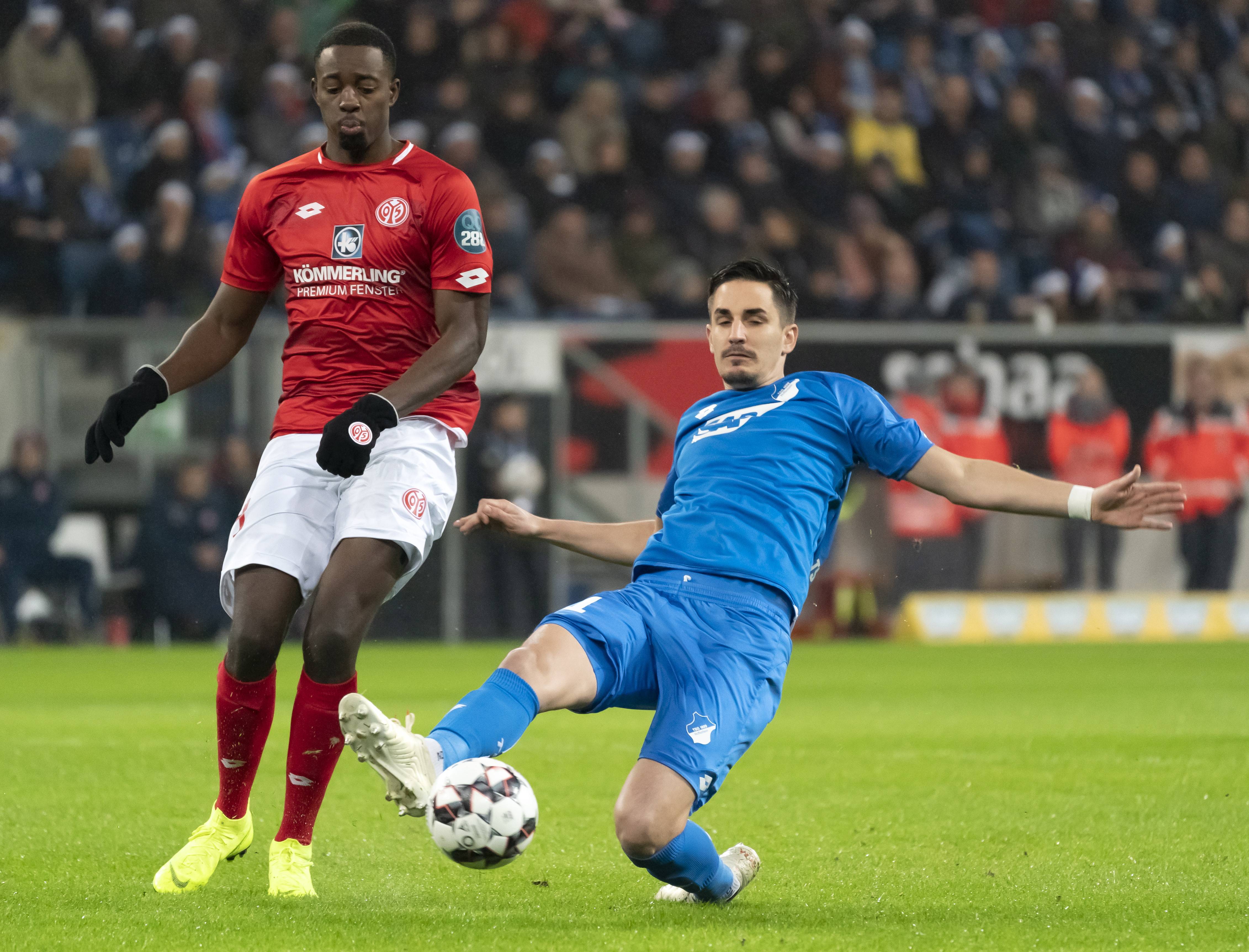 RB莱比锡VS年轻人_德甲:美因茨VS霍芬海姆--德甲:RB莱比锡VS沃尔夫斯堡