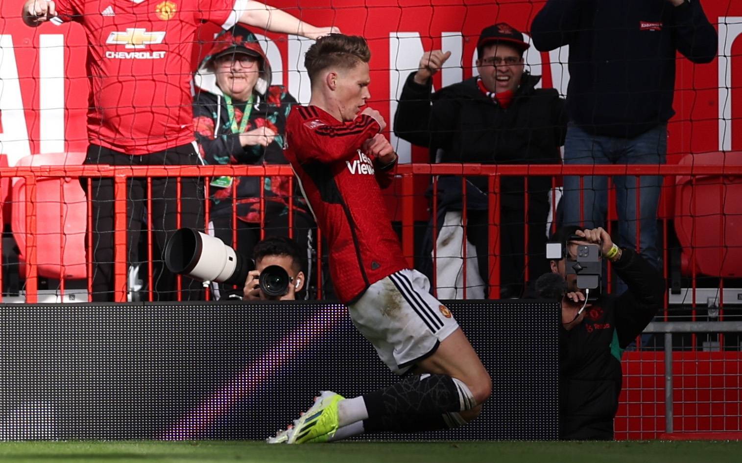 英格兰足总杯_足球——英格兰足总杯:曼联晋级半决赛