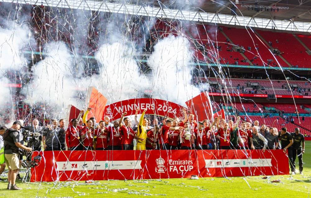 英格兰足总杯_英格兰足总杯:曼联夺冠