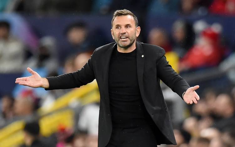 加拉塔萨雷足球_加拉塔萨雷主帅:留住伊卡尔迪&默滕斯加拉塔萨雷足球,穆帅能帮土耳其足球成长