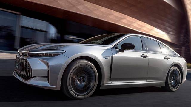 皇冠官方_官方指导价29.9万起皇冠官方!原装进口全新皇冠耀世而来