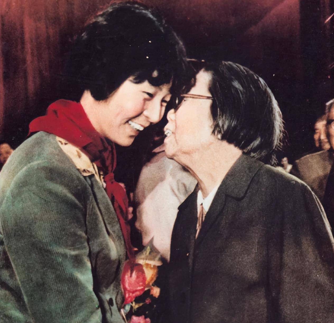 德国-澳大利亚_童玲:战胜曹燕华后退役德国-澳大利亚,远赴德国打球,后拒绝代表澳大利亚出战