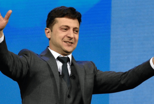 皇冠会员如何申请_普京这回没料到!当着全世界的面皇冠会员如何申请,乌克兰胜利计划变破产计划?