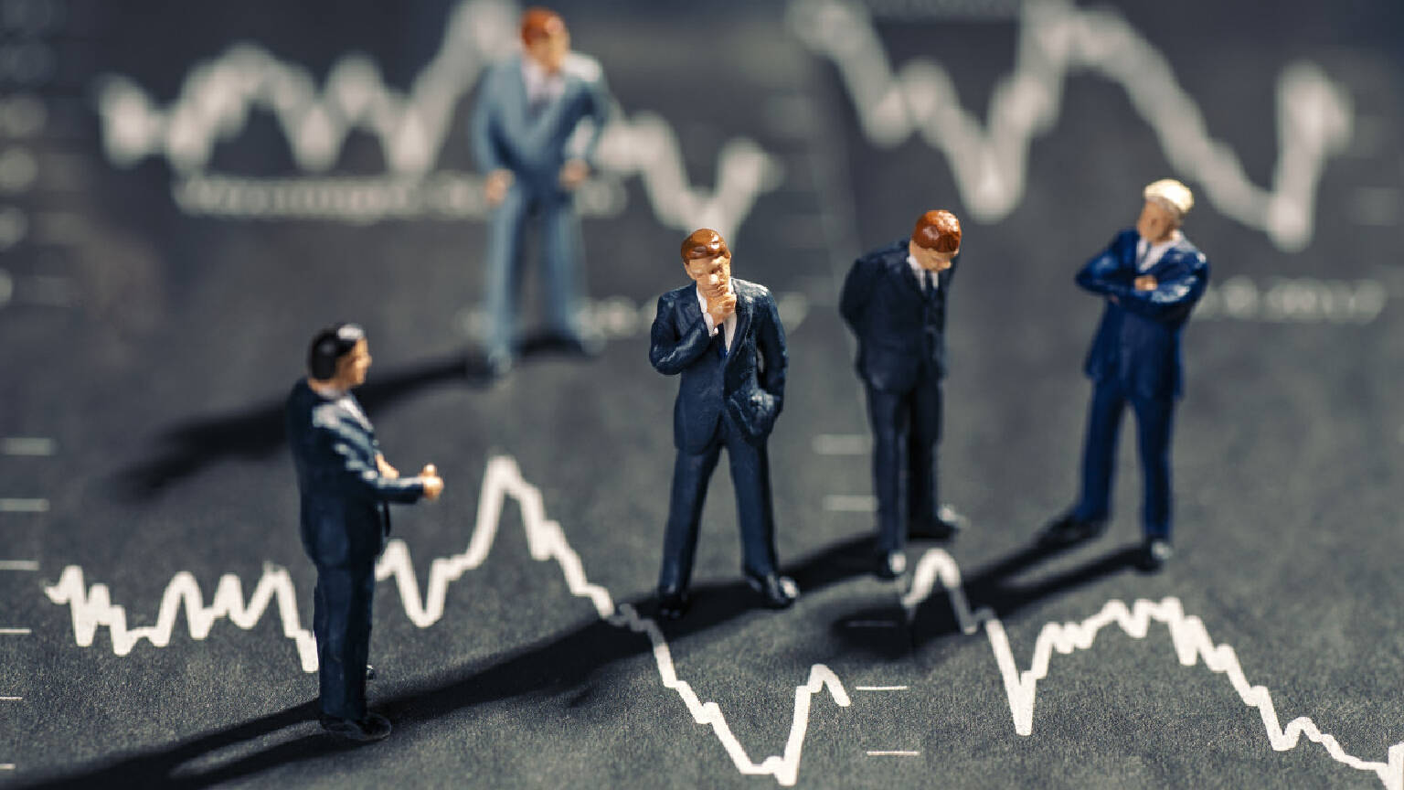 皇冠信用網如何注册_A股午盘|沪指震荡调整半日跌0.65% 智谱AI概念股延续强势