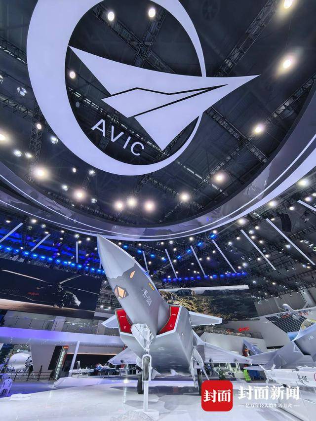 皇冠信用盘如何开户_新型号皇冠信用盘如何开户!双座多用途隐身战斗机歼-20S亮相珠海航展