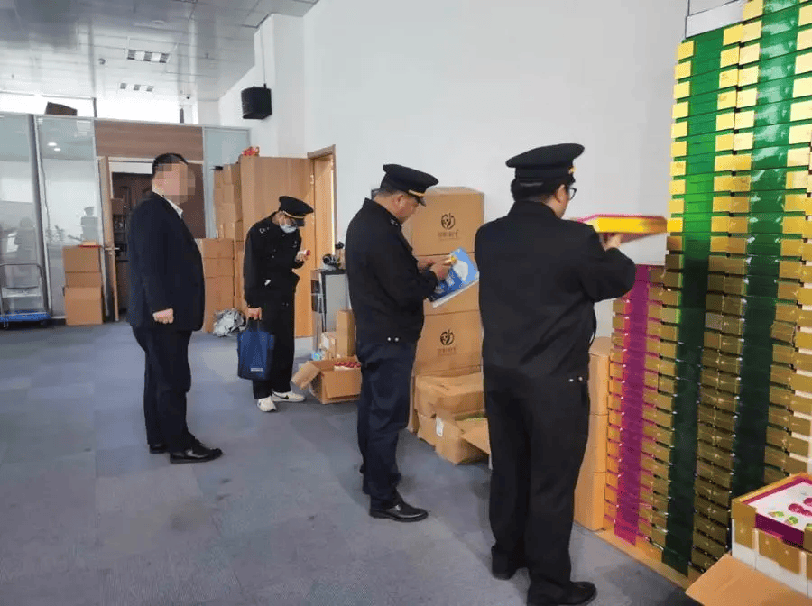 皇冠信用盘登123_上海知名餐厅被曝:竟在菜品中添加亚硝酸盐皇冠信用盘登123!食用过量会引起器官衰竭甚至死亡...官方出手→