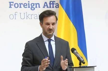 皇冠信用網在线开户_核弹都救不了乌克兰了?克里米亚突发爆炸皇冠信用網在线开户,俄第41导弹艇旅长官身亡!