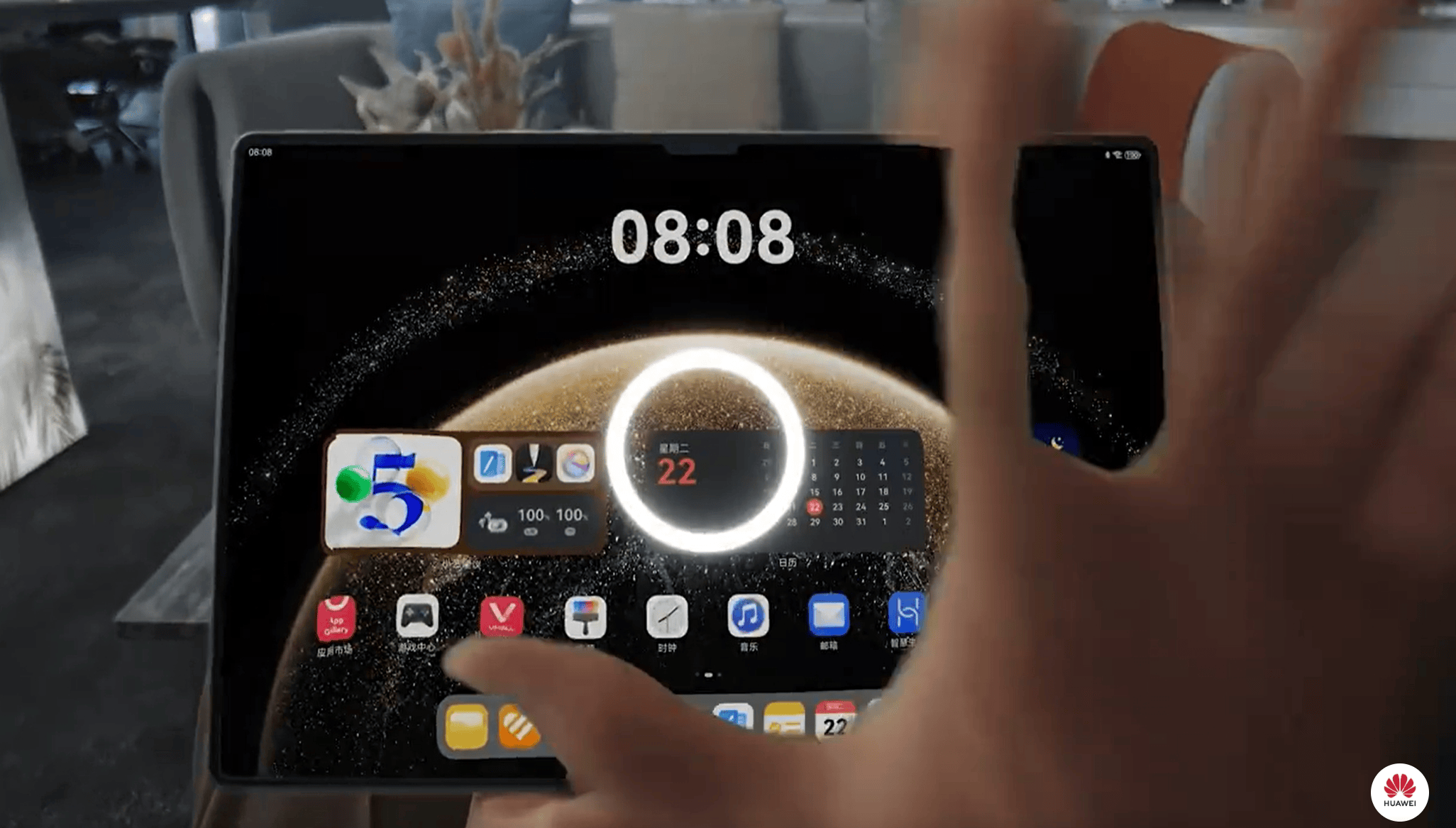 皇冠信用網代理平台_华为“史上最强大Mate”正式发布!首发卫星寻呼功能皇冠信用網代理平台,余承东:靠抄袭是没有未来的,能超越Mate的只有Mate