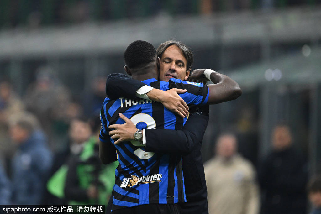 信用网怎么注册_观战台:巴萨火拼多特+皇马生死战 利物浦赢球出线