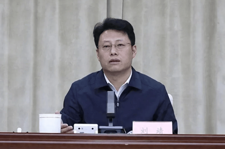 如何注册皇冠足球代理_曾经历生死考验如何注册皇冠足球代理!“全国优秀县委书记”刘靖履新职