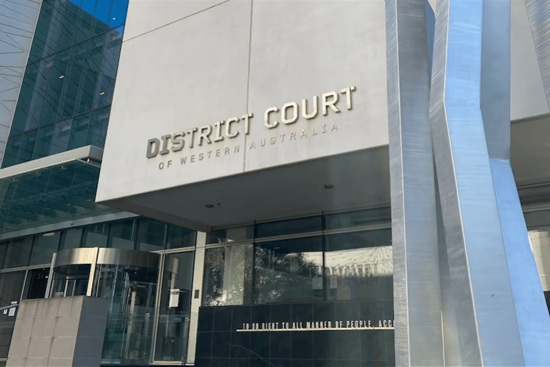 信用盘皇冠申请注册_中国商人被骗至澳洲遭拘禁虐待信用盘皇冠申请注册,3人获刑!曾被迫戴电击项圈