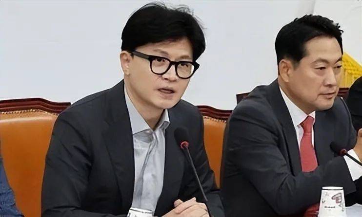 如何注册皇冠足球代理_韩国政坛惊天翻转:尹锡悦陷叛乱漩涡如何注册皇冠足球代理,新总统人选扑朔迷离,究竟谁笑到最后?