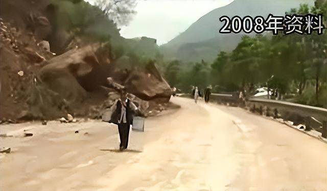 welcome皇冠注册_16年过去了welcome皇冠注册,那个在汶川一哭成名的央视主持人李小萌,如今怎样了