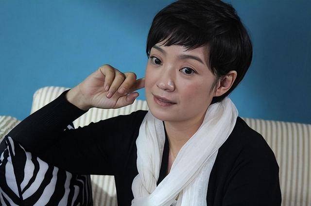 皇冠信用网哪里申请_王海燕:我这辈子最正确的选择皇冠信用网哪里申请,就是在41岁高龄为张嘉益生女儿