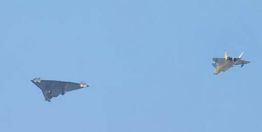 皇冠足球注册_中国下一代战机画面引爆外媒:震撼皇冠足球注册!中国航空工业实现了又一里程碑