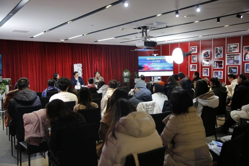 hga050app手机登录_送外卖的北大博士后陈龙:数据控制下hga050app手机登录,骑手究竟是一份怎样的职业