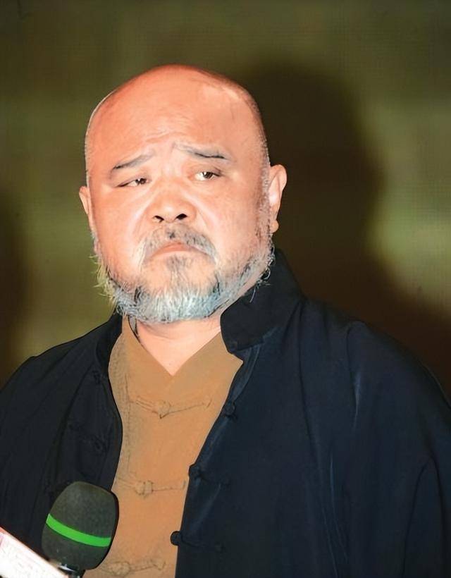 皇冠代理管理端_一生喝了八千斤酒皇冠代理管理端,顿顿不离大鱼大肉,疾病缠身的李琦到底有多猛