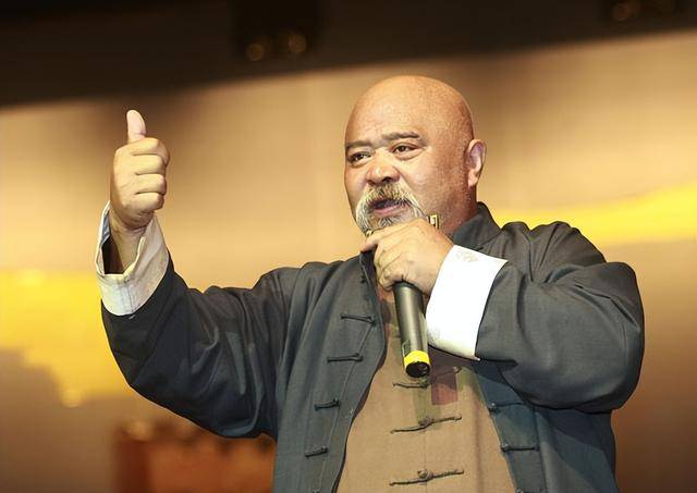 皇冠代理管理端_一生喝了八千斤酒皇冠代理管理端,顿顿不离大鱼大肉,疾病缠身的李琦到底有多猛