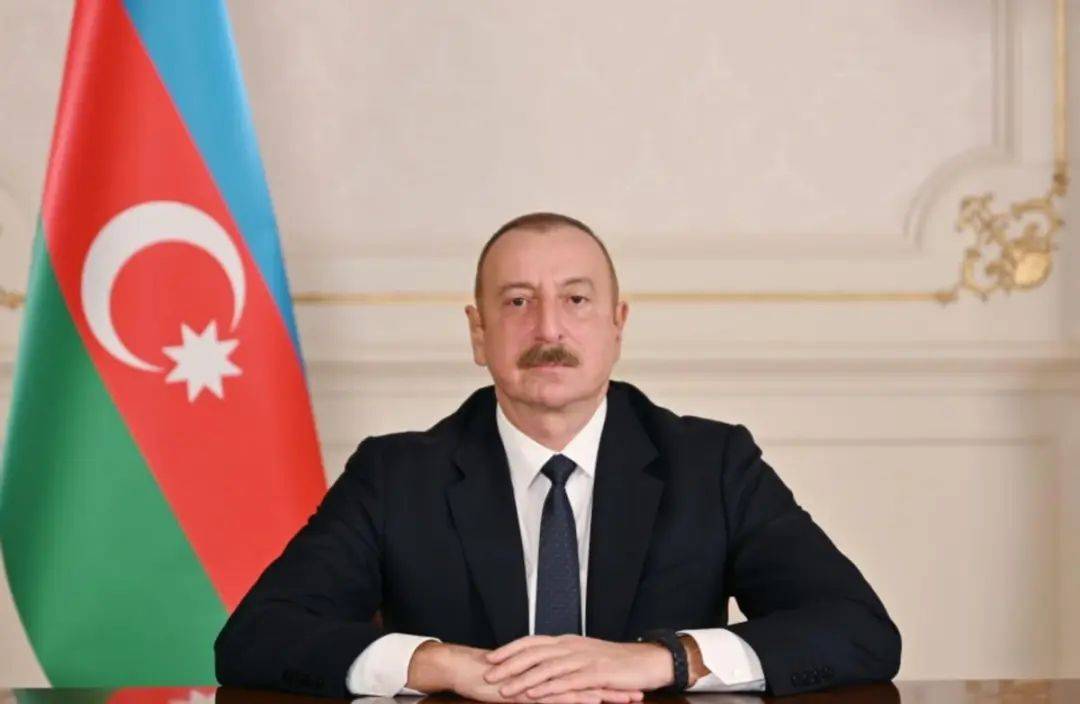 皇冠网开户_俄方“误判”引发航空惨剧皇冠网开户,普京敷衍态度背后,阿塞拜疆会否就此翻脸?