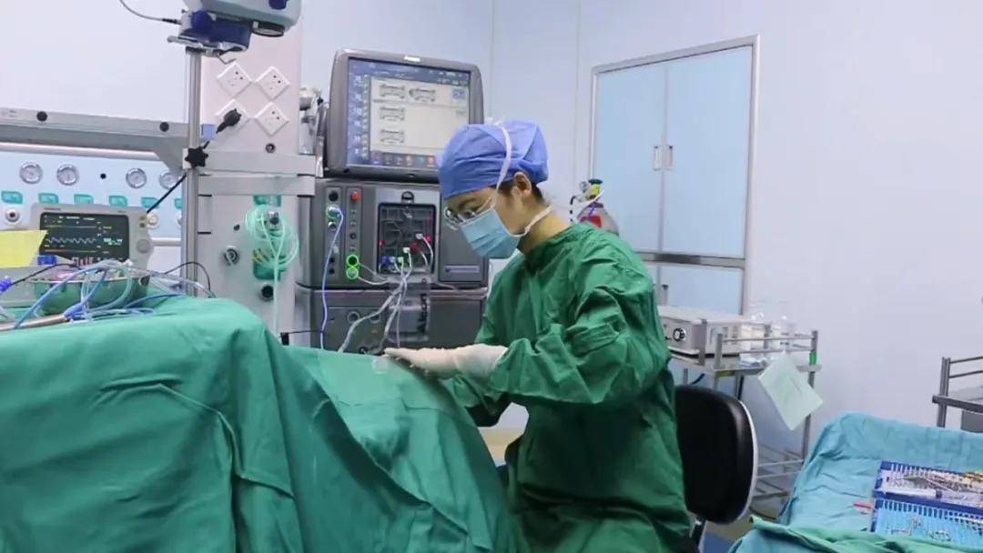 皇冠网址登录多少_700°C皇冠网址登录多少!浙江男子瞬间失明!紧急提醒