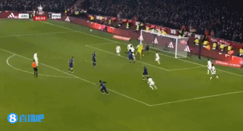 皇冠体育代理_时速29.6km/h!德里赫特8秒跑66米回防皇冠体育代理,曼联全队“像疯狗一样”