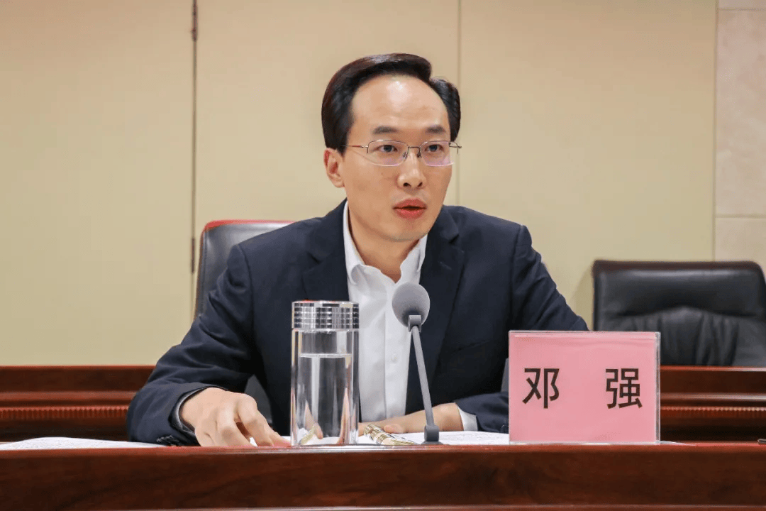 皇冠体育代理_“80后”县长邓强皇冠体育代理,严重违反党的政治纪律、组织纪律、廉洁纪律、工作纪律和生活纪律