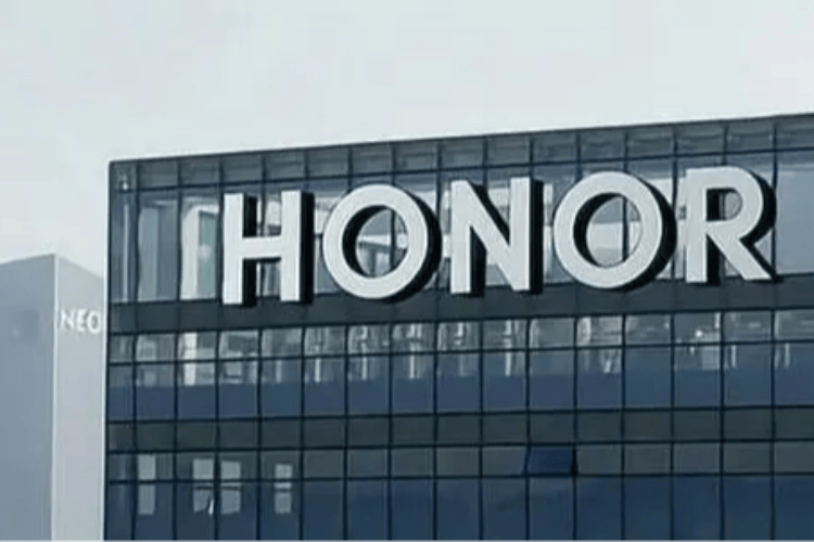 皇冠足球网址_荣耀内网闪现CEO赵明辞职公告皇冠足球网址,华为系副董李健接任