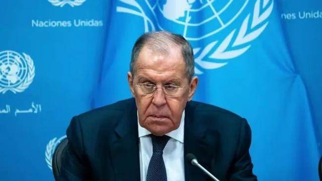 香港皇冠盘口_俄罗斯放下“老大哥”姿态香港皇冠盘口,定调中俄关系,拉夫罗夫把话说明白了