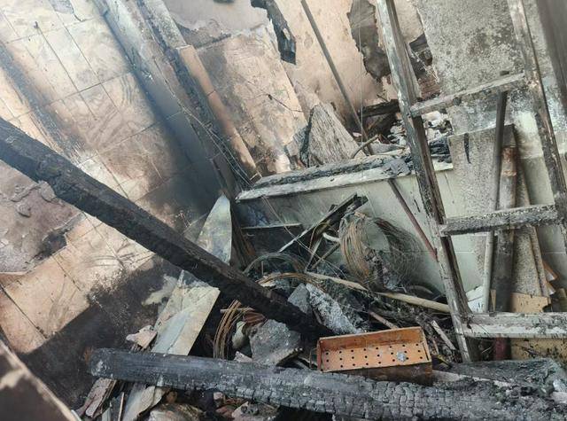 Hga039账号注册_离谱!北京一女子电热毯起火后换房接着睡Hga039账号注册,烧毁一排房屋……