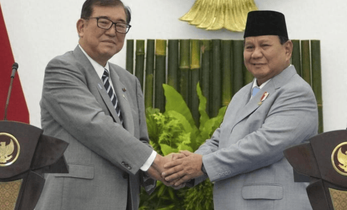 奥运会足球2024赛程表_石破茂最新行程公开奥运会足球2024赛程表,对华示好原来是个幌子?中方率先做出行动