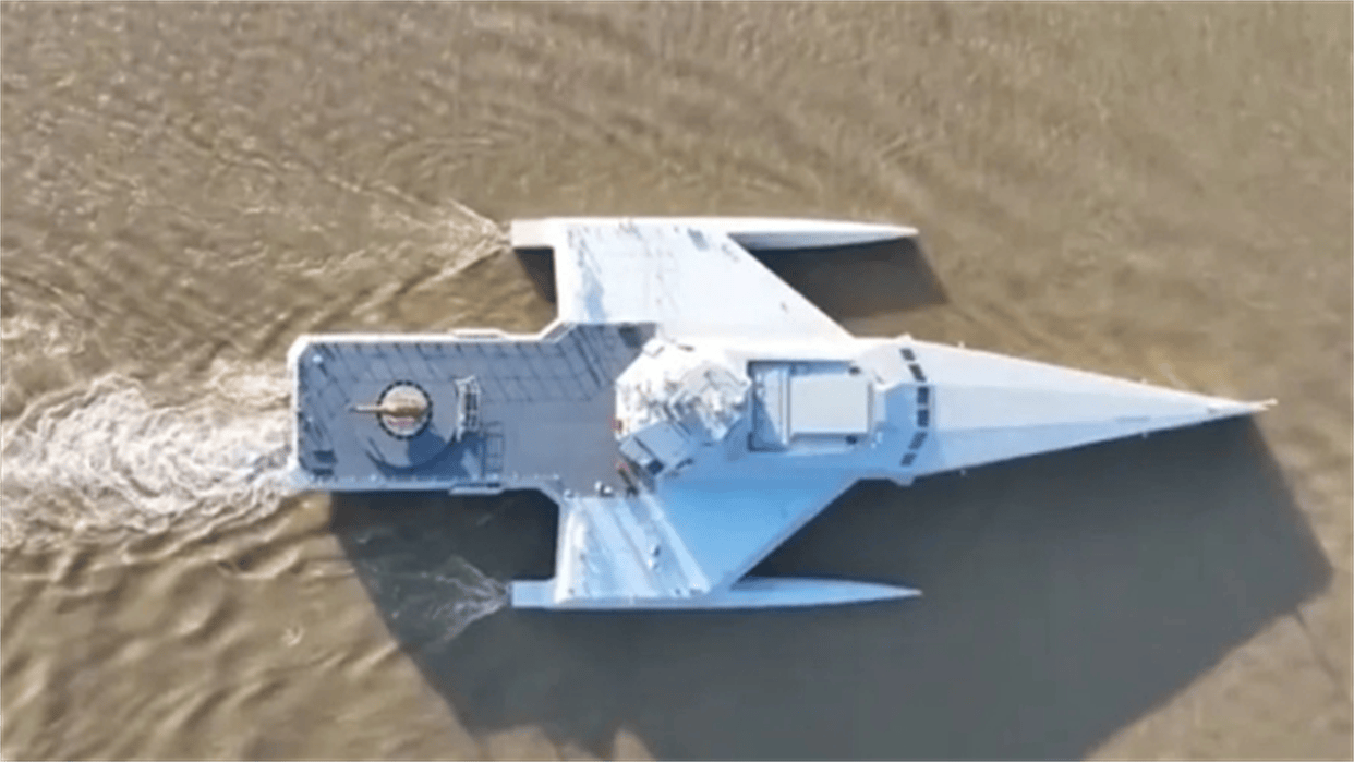 皇冠信用网注册_海上狂奔7400公里!全球首艘“虎鲸”列装皇冠信用网注册,见证统一决心