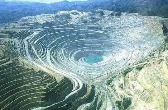 皇冠平台_“卖谁都不许卖给中国!”蒙古国把最大铜矿卖给澳洲皇冠平台,并提出一无理要求