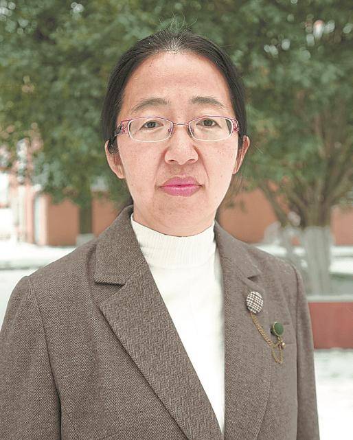 皇冠信用网登123出租_全国人大代表、河南省南阳市第一中学教师郭丽:用法用情用心呵护未成年人