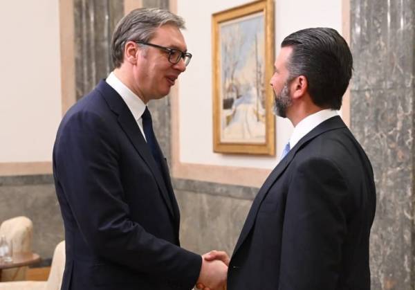 皇冠信用網代理申条件
_小特朗普:针对武契奇的抗议活动被武器化了皇冠信用網代理申条件
,和我爸的遭遇一样