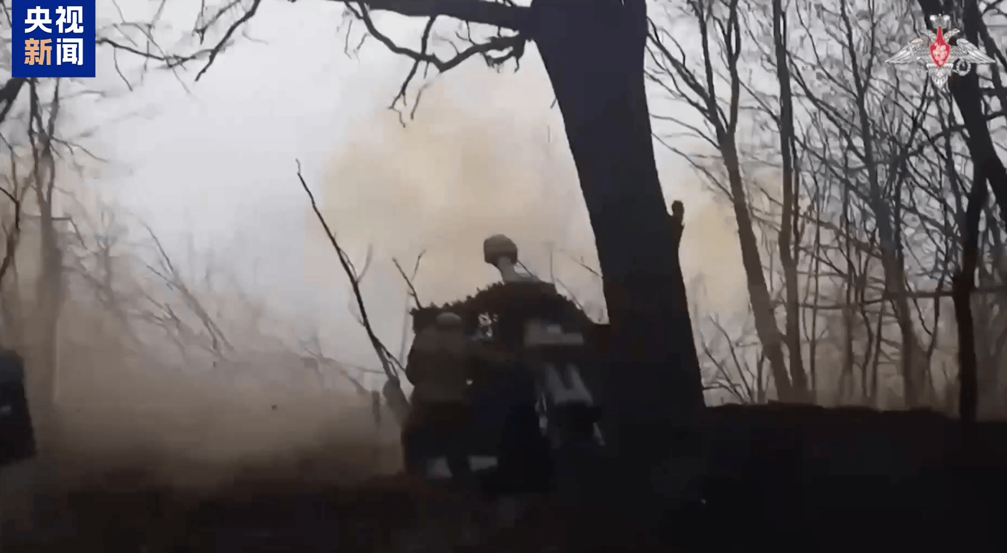 皇冠皇冠代理平台
_泽连斯基突访顿涅茨克前线皇冠皇冠代理平台
!俄方:击落乌军1000余架无人机!美特使:乌“很大程度上”接受不会成为北约成员