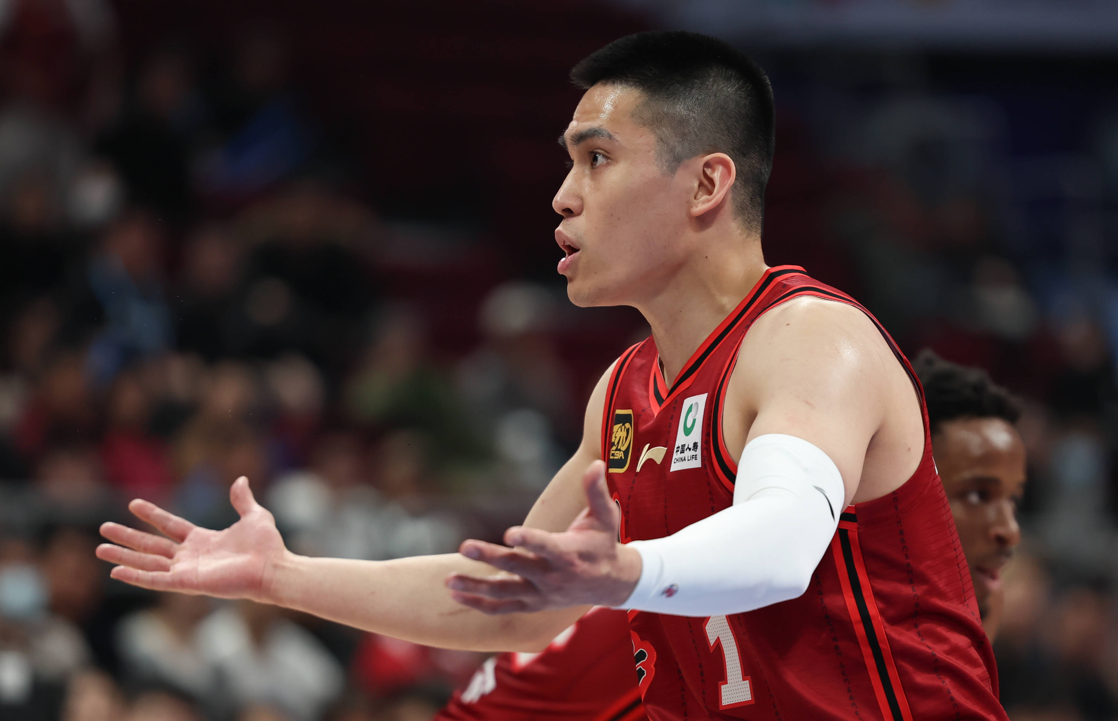 皇冠皇冠代理平台
_约克34分陈盈骏26+5+6 周琦伤退浙江末节逆转北京