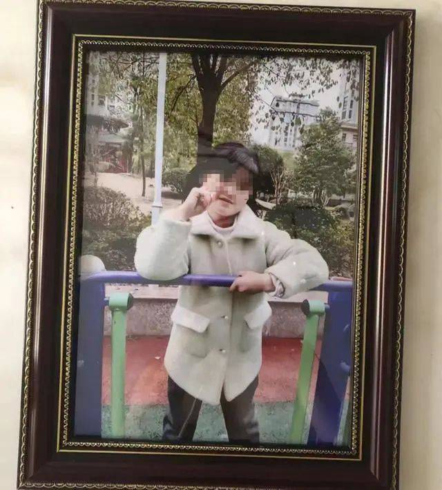 信用网怎么注册
_10岁女孩感冒高烧40.7℃信用网怎么注册
，抢救10多小时不幸去世，诊断为7种疾病，家人申请医疗过错责任鉴定