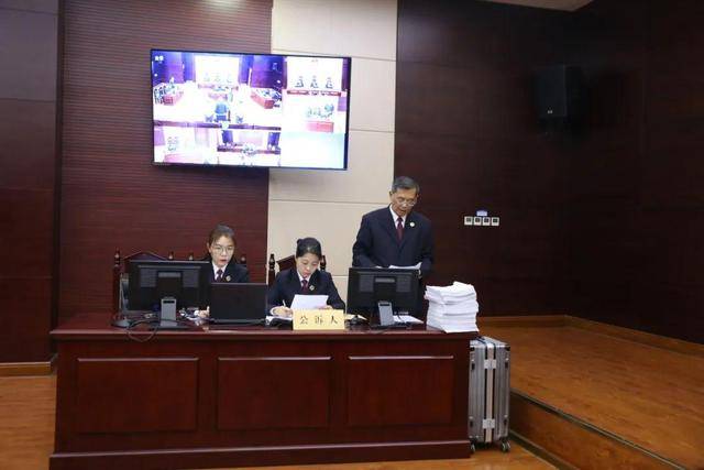 DOTA2: EUROPEAN PRO LEAGUE(3场2胜)
_铜陵市政协原党组副书记、副主席徐强涉嫌受贿案一审公开开庭