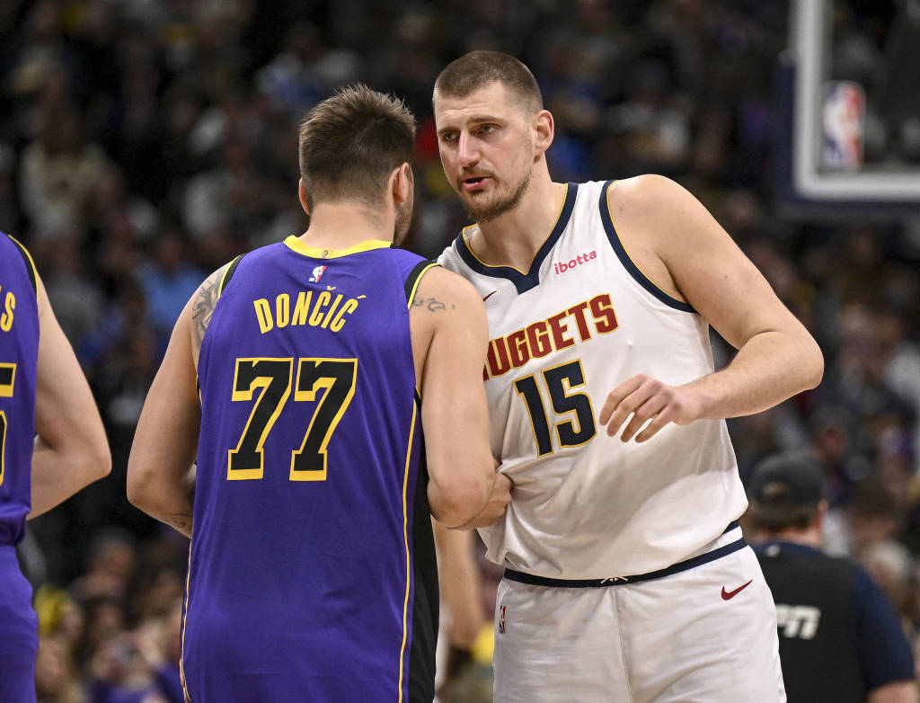 DOTA2: FISSURE SPECIAL (BEST OF 3)
_交易东契奇是最不可思议的决定DOTA2: FISSURE SPECIAL (BEST OF 3)
?掘金告诉你并非如此